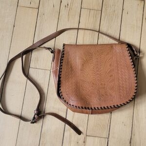 $45 Patricia Nash Leather Tooled Purse